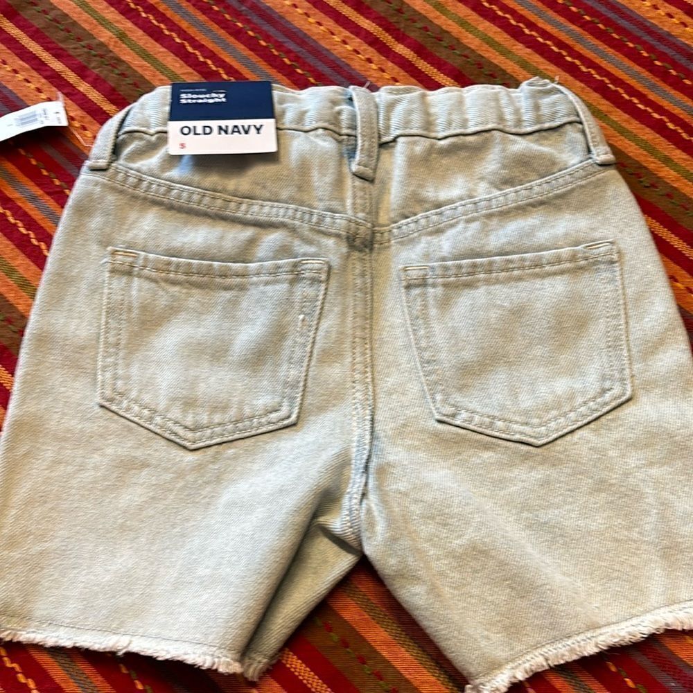 Old Navy Girls High-Rise Slouchy Straight Cut Off Distressed Denim Short